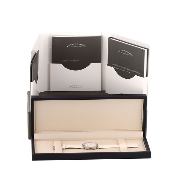 A. Lange and Sohne Saxonia 840.029